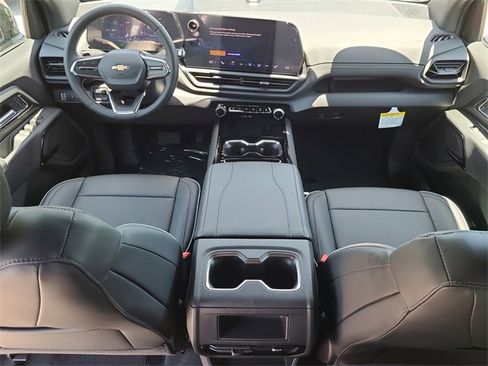 New 2026 Chevrolet Silverado EV LT image 15