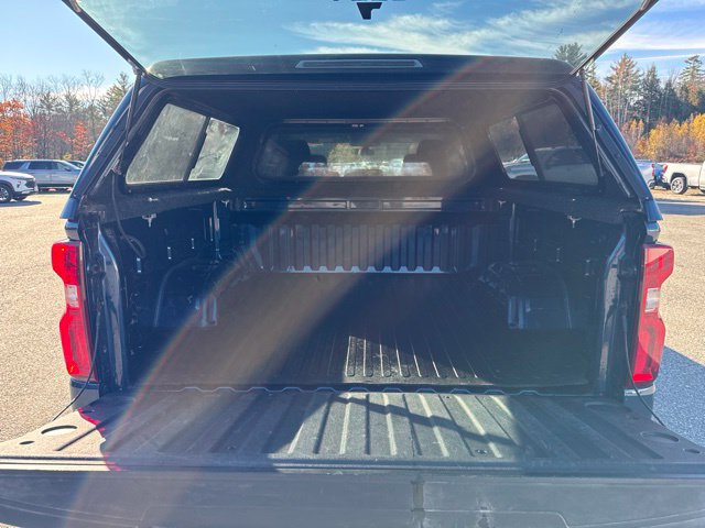 Used 2021 Chevrolet Silverado 1500 RST w/ Z71 Off-Road Package AWD/4WD image 5