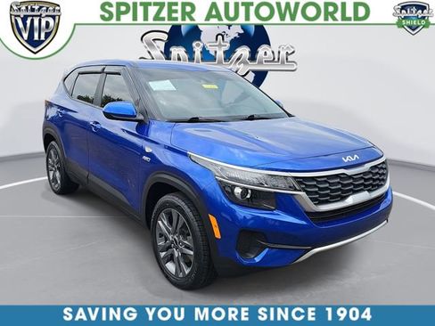 Used 2022 Kia Seltos LX AWD/4WD image 1