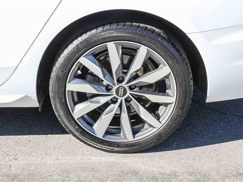 Used 2022 Audi A4 2.0T Premium Plus w/ Premium Plus Package image 10