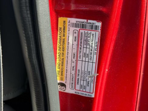 Used 2005 Ford E-350 and Econoline 350 Extended Super Duty image 32