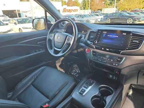 Used 2023 Honda Ridgeline RTL image 10