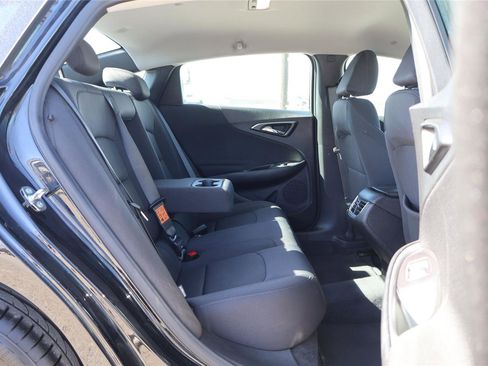 Used 2024 Chevrolet Malibu LT FWD image 34