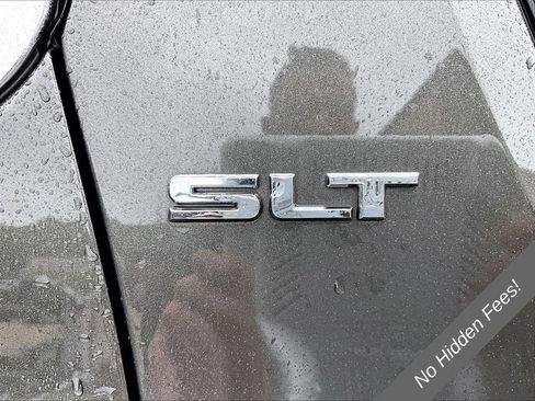 Used 2019 GMC Acadia SLT FWD image 8