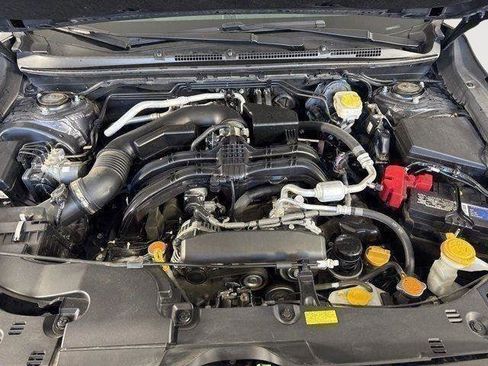 Used 2024 Subaru Crosstrek 2.5i Limited w/ Crosstrek Mirror Package image 11