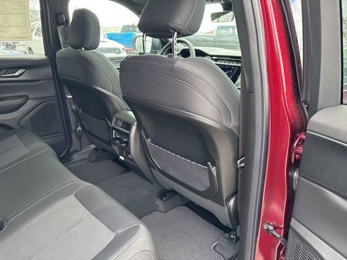 New 2026 Jeep Grand Cherokee Laredo X AWD/4WD image 45