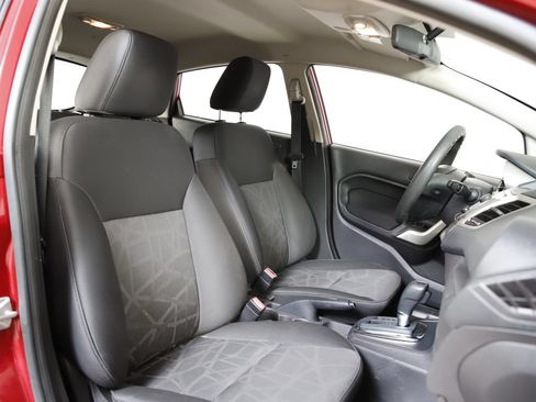 Used 2011 Ford Fiesta SE w/ 201A Rapid Spec Order Code FWD image 8