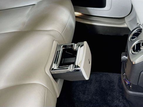 Used 2019 Rolls-Royce Ghost RWD image 31