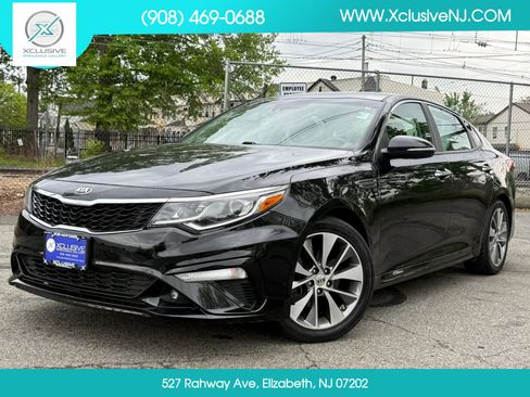 Used 2019 Kia Optima S FWD image 1