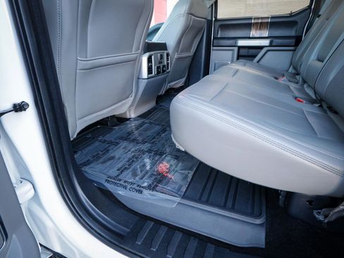 Used 2018 Ford F150 Lariat w/ Equipment Group 502A Luxury image 33