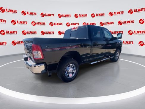 Used 2024 RAM 2500 Tradesman w/ Chrome Appearance Group image 9