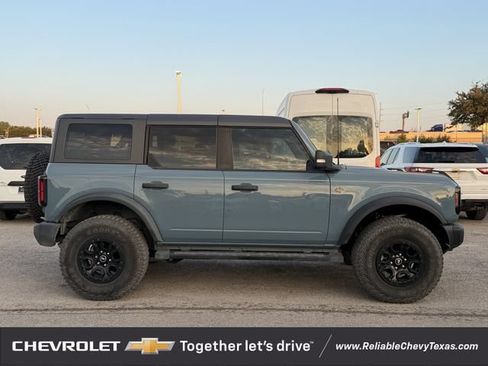 Used 2023 Ford Bronco Wildtrak AWD/4WD image 3