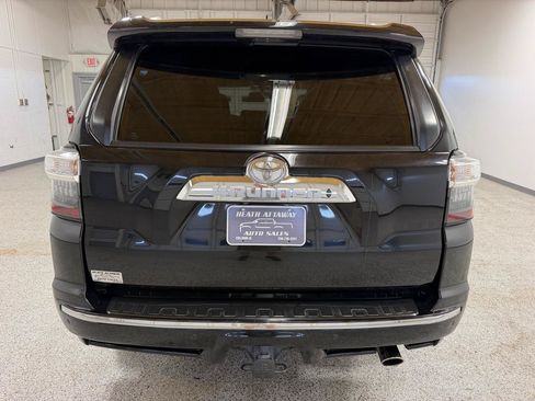 Used 2019 Toyota 4Runner Limited RWD image 6