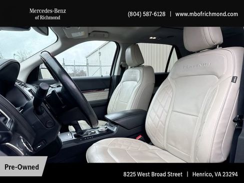 Used 2019 Ford Explorer Platinum image 13