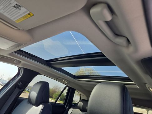 Used 2025 MAZDA CX-50 AWD 2.5 S w/ Premium Plus Pkg image 17