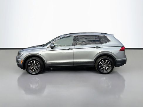 Used 2020 Volkswagen Tiguan SE R-Line image 8