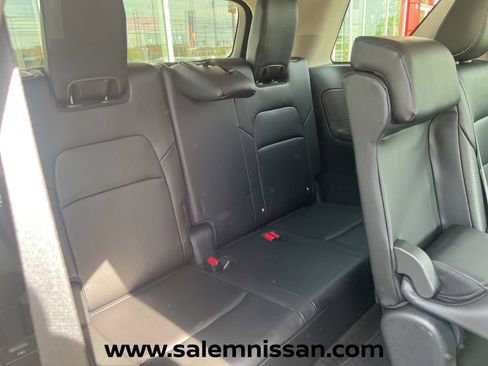 Certified 2023 Nissan Pathfinder SL AWD/4WD image 22