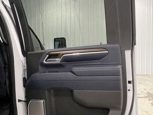 Used 2025 Chevrolet Silverado 3500 High Country w/ High Country Premium Package image 53