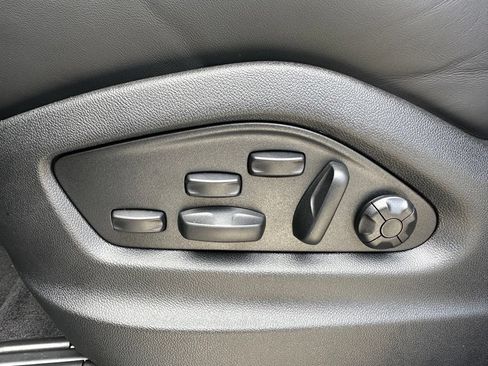 Used 2026 Porsche Cayenne S AWD/4WD image 24