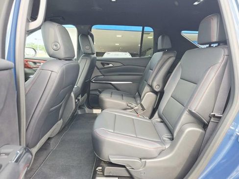 New 2026 Chevrolet Traverse Z71 AWD/4WD image 9