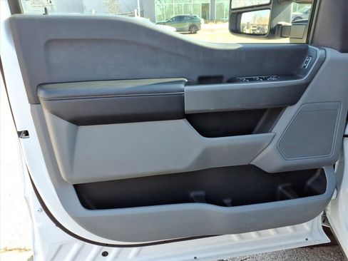 Used 2024 Ford F350 XLT w/ FX4 Off-Road Package image 14