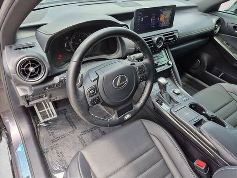 Used 2025 Lexus IS 350 F Sport w/ Navigation Package RWD image 9
