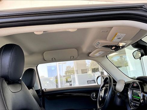 Used 2021 MINI Cooper SE w/ 6.5" Touchscreen Package FWD image 27