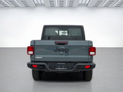 New 2026 Jeep Gladiator Sport image 4