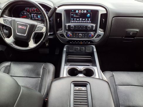 Used 2018 GMC Sierra 1500 SLT w/ Texas SLT Premium Package AWD/4WD image 4