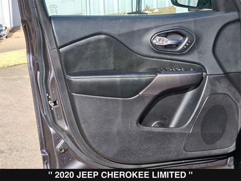 Used 2020 Jeep Cherokee Limited image 14