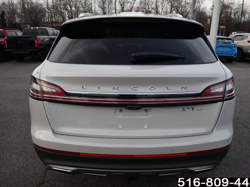 Used 2020 Lincoln Nautilus Reserve w/ Equipment Group 202A image 5