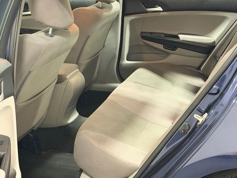 Used 2012 Honda Accord LX image 9