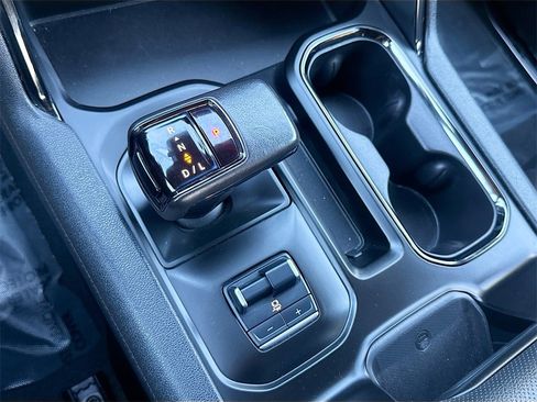 Used 2022 GMC Sierra 1500 AT4 w/ AT4 Premium Package image 17