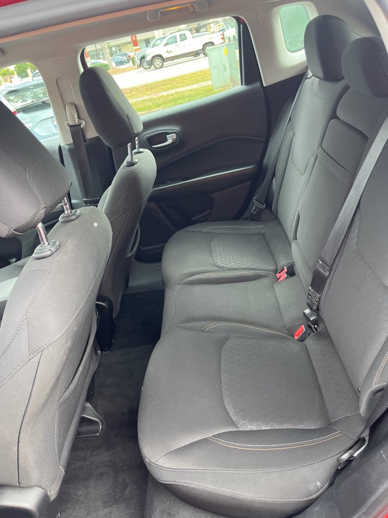 Used 2018 Jeep Compass Sport FWD image 7
