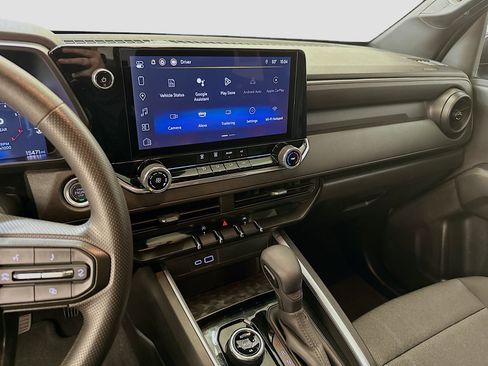 Used 2024 Chevrolet Colorado Trail Boss w/ Technology Package image 26