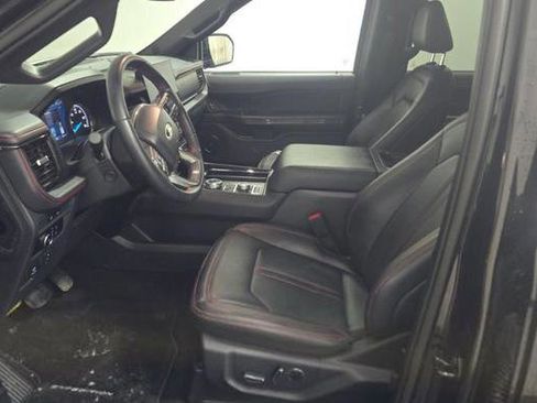 Used 2024 Ford Expedition Max Limited image 6