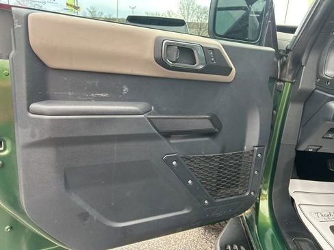 Used 2024 Ford Bronco Wildtrak image 11