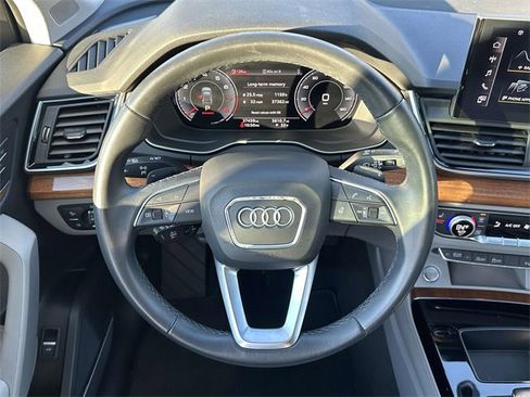 Used 2022 Audi Q5 2.0T Premium Plus w/ Premium Plus Package image 18