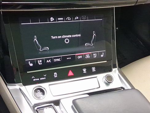 Certified 2024 Audi Q8 e-tron Premium Plus w/ Premium Plus Package image 28