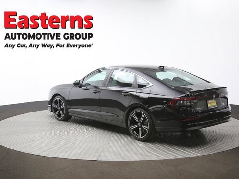 Used 2025 Honda Accord Sport image 65