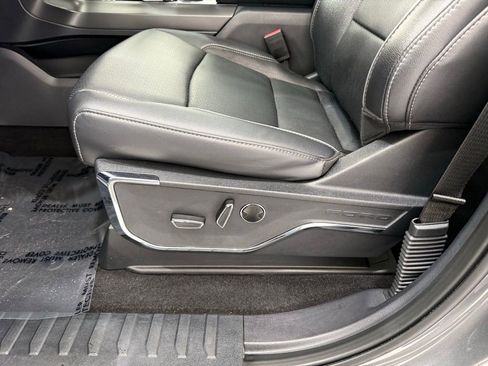 Used 2024 Ford F150 Lariat w/ Equipment Group 502A High AWD/4WD image 14