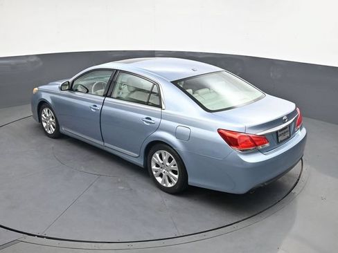 Used 2011 Toyota Avalon FWD image 28