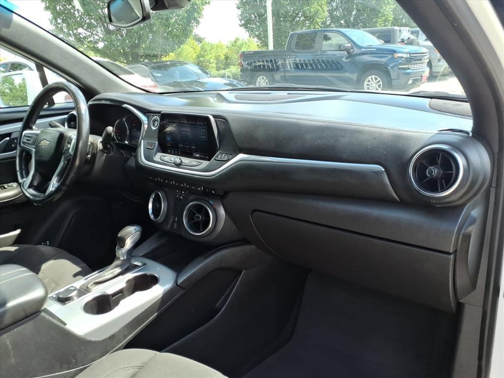 Used 2019 Chevrolet Blazer LT FWD image 14