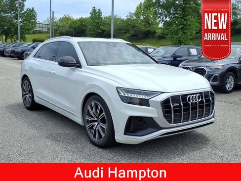 Used 2023 Audi SQ8 Prestige AWD/4WD image 3
