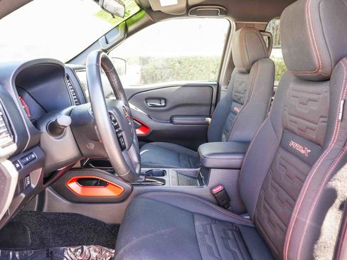 Used 2023 Nissan Frontier Pro-X w/ Pro Convenience Package image 17