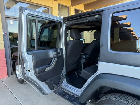 Used 2015 Jeep Wrangler Unlimited Sport w/ Quick Order Package 24S image 19