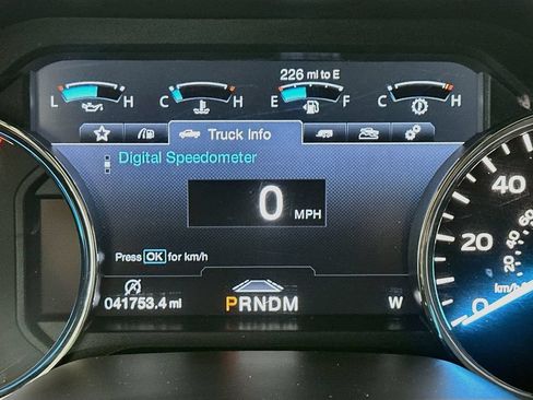Used 2019 Ford F150 Platinum w/ Equipment Group 701A Luxury AWD/4WD image 15