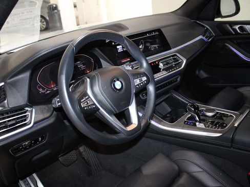 Certified 2023 BMW X5 sDrive40i w/ Premium Package image 12