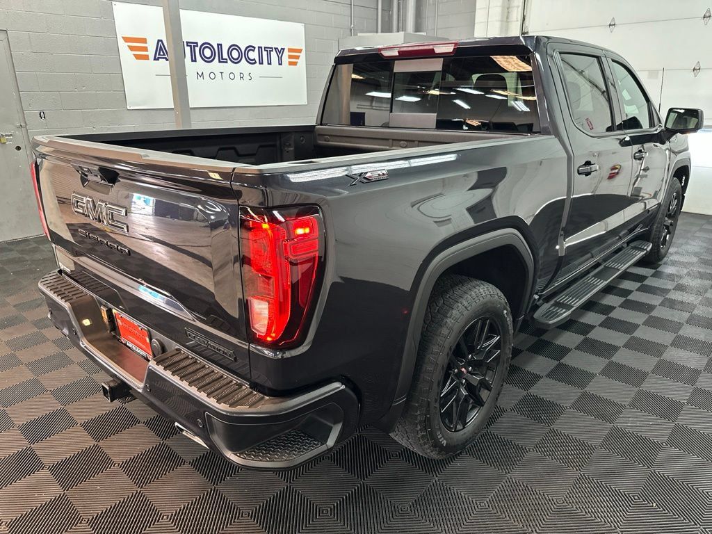 Used 2026 GMC Sierra 1500 Elevation w/ Elevation Premium Package AWD/4WD image 9