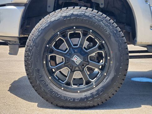 Used 2016 Ford F150 XLT w/ Equipment Group 302A Luxury AWD/4WD image 11